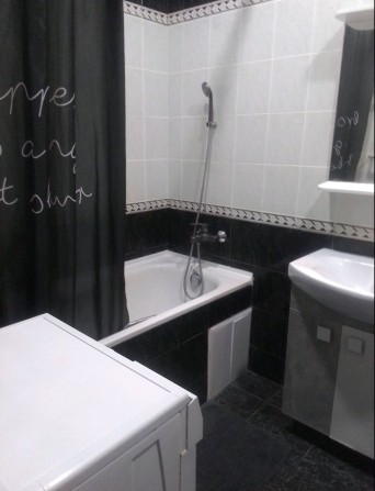 Свет не выключают! 3 км.кв.в центре, ул. Европейская ( маг.Конкорд) - фото 1