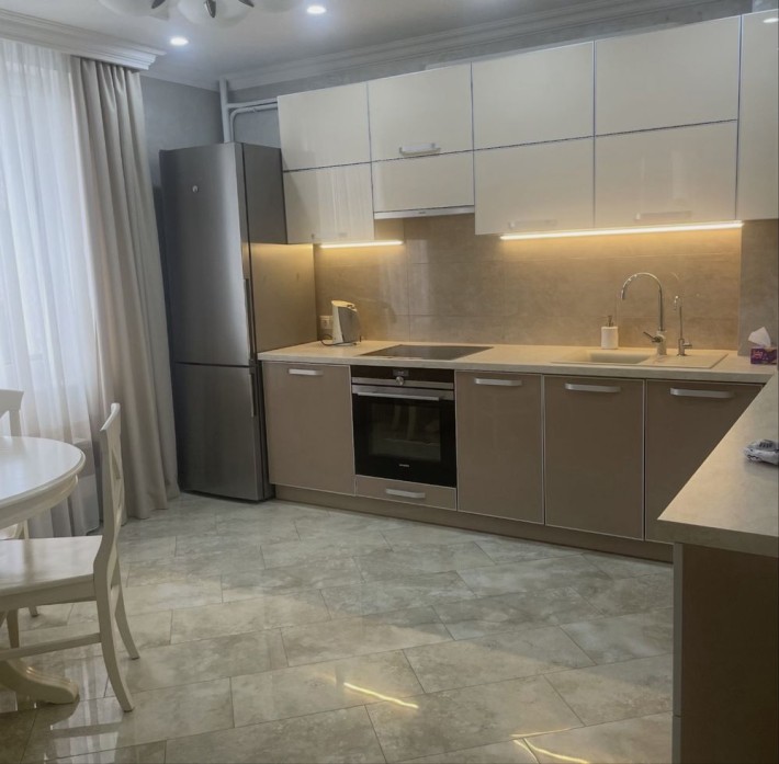 Оренда трикімнатної квартири на Грабнику! - фото 1