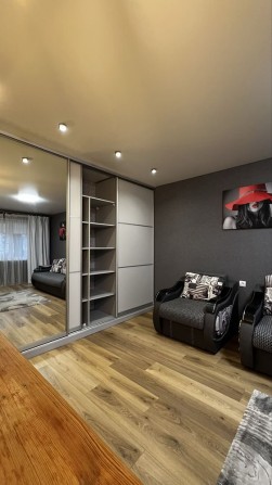 Вже вільна гарна квартира по кільцю - фото 1