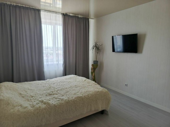 Оренда 1 кімнатної квартири на Щасливому - фото 1