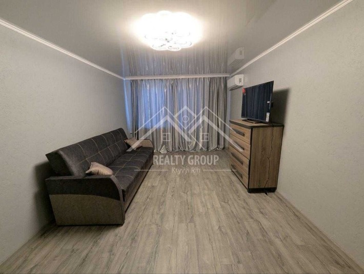 Оренда двокімнатної квартири в центрі міста біля пл.Визволення. - фото 1