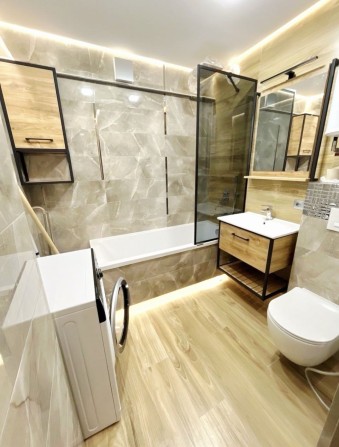 Полтава. 3ком с кухней студией 18кв.м  центр возле прапора 25000грн - фото 1