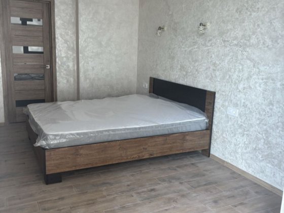 Здається 2к кв центр Ленкавського 34. Івано-Франківськ