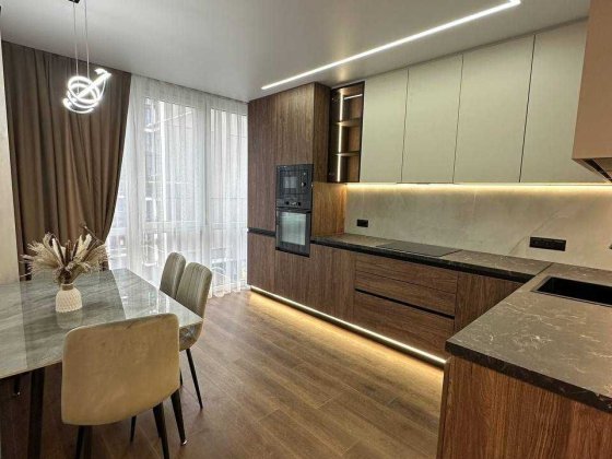 Оренда 1,5 кімнатної квартири у жк UONE, перша здача Ивано-Франковск