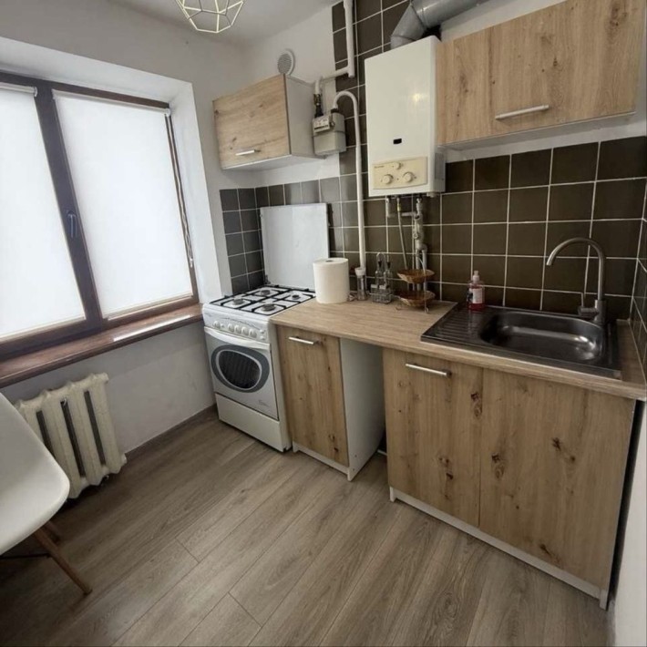 Авіа містечко кімнати окремі Браїлки - фото 1