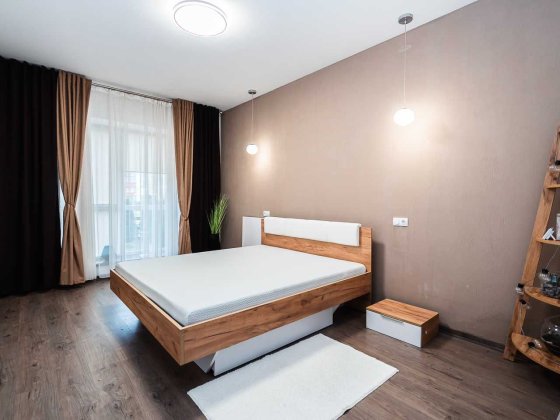 Оренда дизайнерської однокімнатної квартири неподалік озера Ивано-Франковск