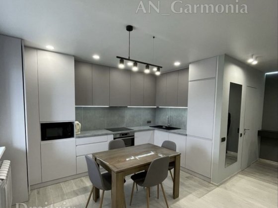 1-К Макдонадс, можно животное Полтава