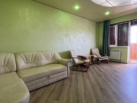 Однокімнатна на Садовому в новобудові Полтава