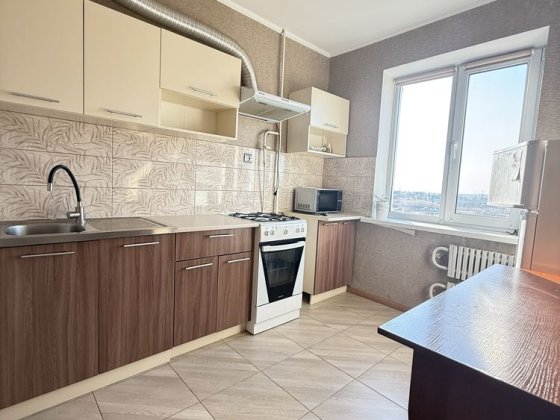 Двокімнатна район Ювілейний 19 школа Ровно