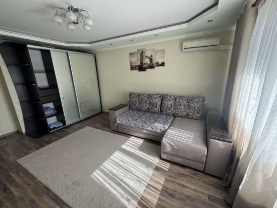 1-К Огнивка , В новом доме Полтава