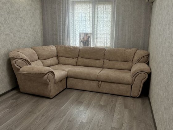 Сдаётся шикарная 3-х комнатная квартира на длительный срок! Кривой Рог