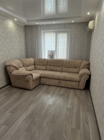 Сдаётся шикарная 3-х комнатная квартира на длительный срок! - фото 1