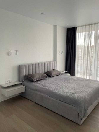 Оренда центр Коновальця Мельника - фото 1