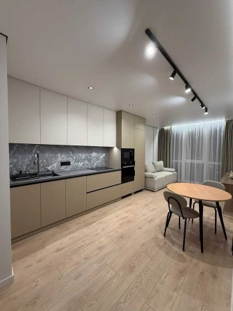 Однокімнатна квартира з кухнею-студією Вовчинецька Велес Каскад - фото 1