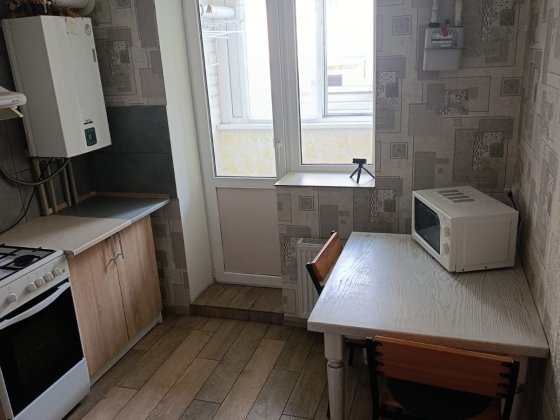 Сдам 2х.ком с автономн.отоплением и ремонтом Херсон