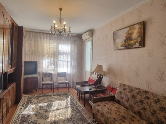 Актуально. Оренда квартири на Шуменському . Ліфт працює . Херсон