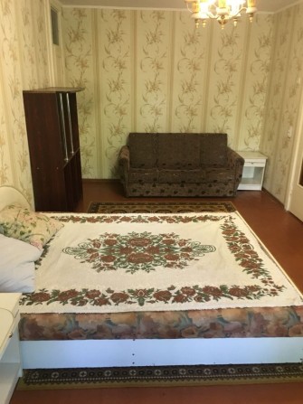 Здам однокімнатну квартиру 2/5  в центрі - фото 1