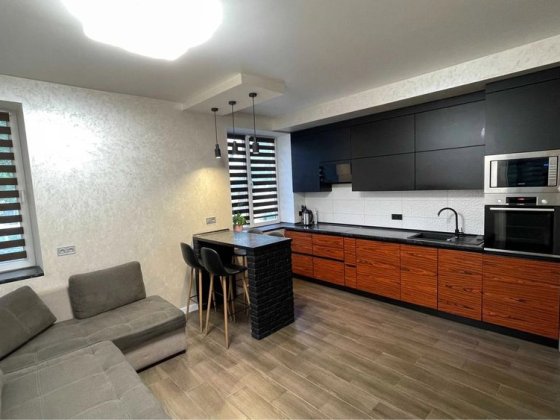 Довготривала оренда 2-х кімнатна квартира по вул. В. Великого Черновцы