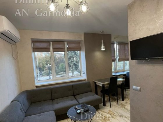 3-к Центр, Свободная Полтава