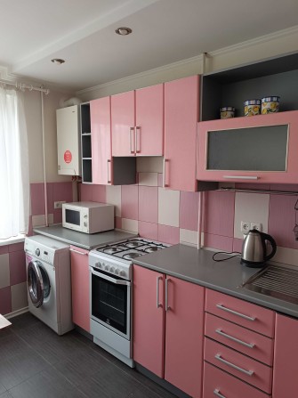 Оренда  квартири по вул.Тарнавського - фото 1