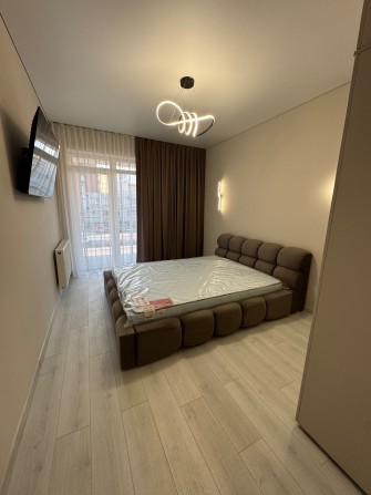 Здається в новобудові 1 кім квартира по вул. Богомольця - фото 1