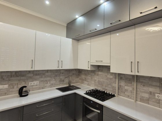 Здється в оренду Простора кв-ра неподалік АТБ  та маг Юск у гарн стані Ужгород