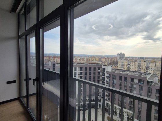 Здається в оренду Видова та Атмосферна кв-ра в Елітному ЖК КРИСТАЛ Ужгород