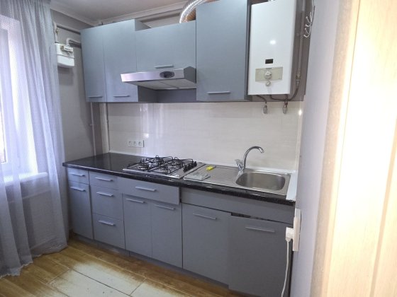 Перша здача !!! 2 кімн.на Проспекті Черновцы