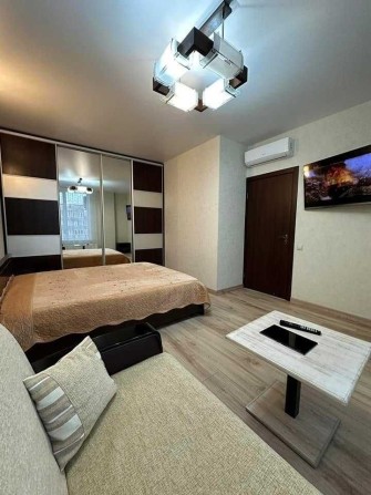 Оренда 1-кім. НОВОБУДОВИ (р-н ЗОШ 20, 26, Шпиталь, "Епіцентр") - фото 1