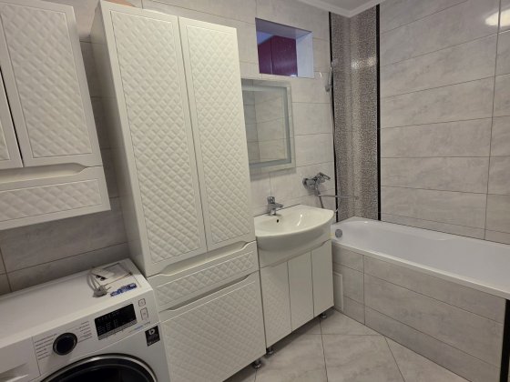 Не вимикають світло!Оренда 3х кім.квартири Ужгород