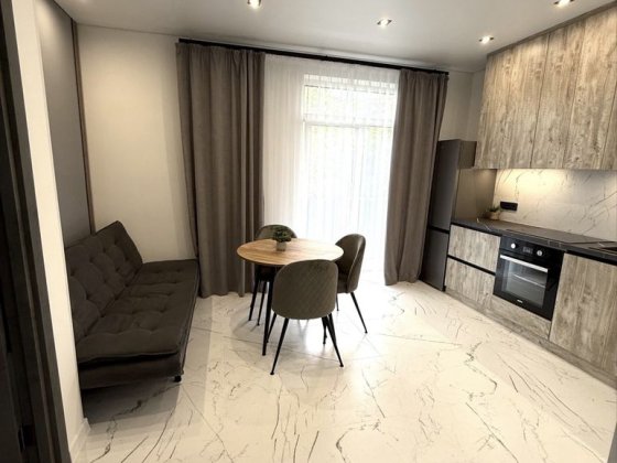 Оренда 1-кімнатної квартири в новобудові Ужгород