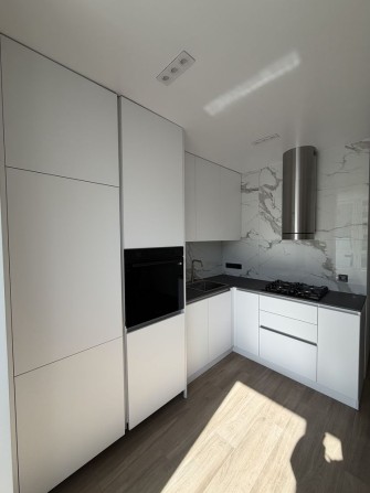 Перша здача ! Чекаємо орендарів - фото 1