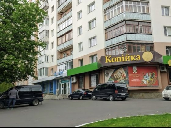 3кім в центрі з ремонтом ! Ровно