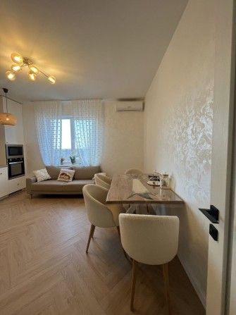 Оренда 2к/сучасний ремонт/жк садовий - фото 1