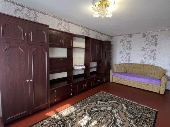 Оренда чистоі 1 квартири р-н кін Мир