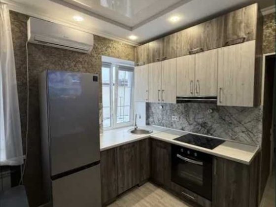 Квартира на землі з власним подвір'ям. Центр міста Черкаси