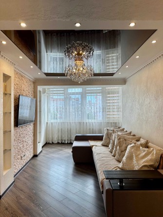 Оренда ПРОСТОРОЇ ДВО(ТРИ)КІМНАТНОЇ квартири вул. Руська 219Е - фото 1