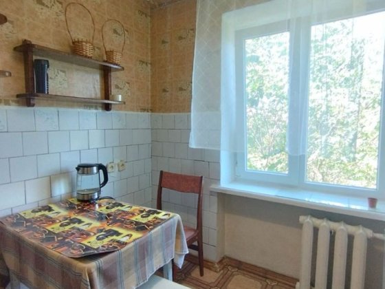 Оренда 2 кімнатної квартири на Проспекті Черновцы