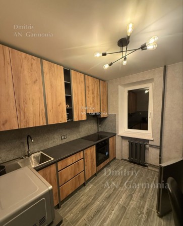 1-К Институт Связи, Первая сдача - фото 1