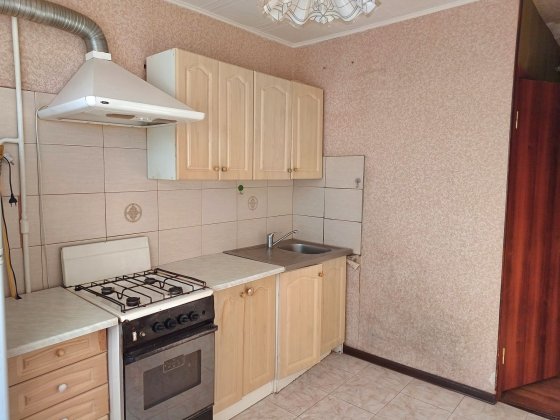 Оренда 2-кімнатної квартири по вул.Левка Лук'яненко Чернигов