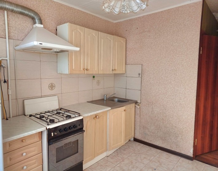 Оренда 2-кімнатної квартири по вул.Левка Лук'яненко - фото 1