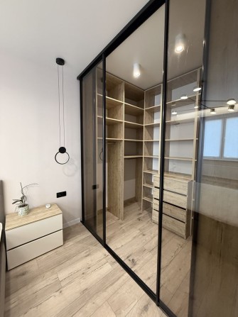 Однокімнатна в центрі міста ЖК Резиденція - фото 1