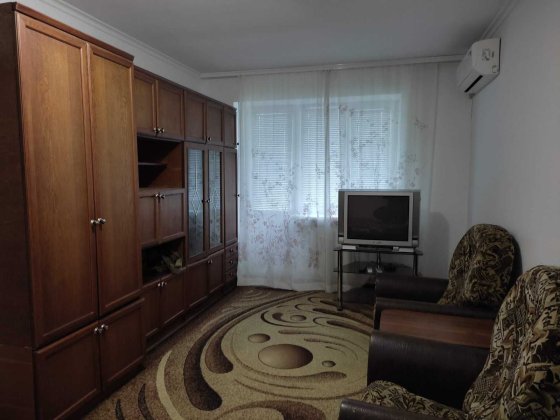Здається однокімнатна квартира Черкаси