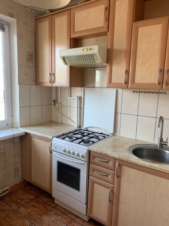 Сдам 2 ком. квартиру ! - фото 1