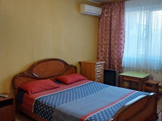 ВІЛЬНА.  2- Кім. Квартира-студія. ВІД ВЛАСНИКА.  Центр. Черкаси