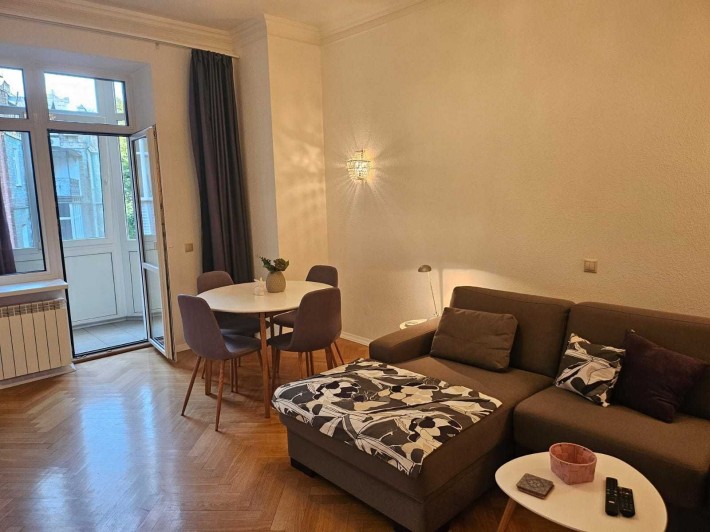 Золоті Ворота Оренда 60м 2к. Ліфт - фото 1