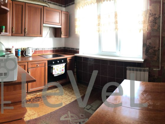 Оренда 3х кімнатної квартири на Троєщині, Каштанова 12б