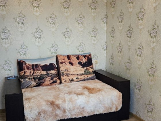 Сдам 1 комнатную кв-ру  ул.Космонавта Поповича 24 Київ