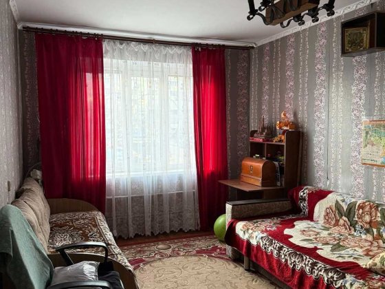 Двокімнатна квартира вул. Єськова Чернигов