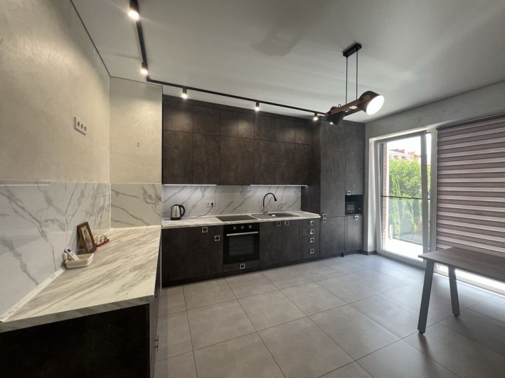 Оренда квартири з паркомісцем Боздош - фото 1